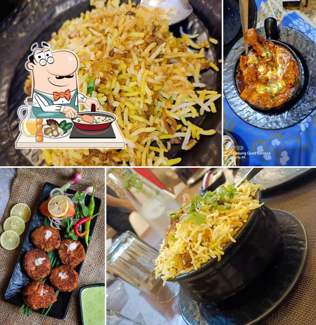 Fried rice at Ba-Dastoor (Ashoka Garden)