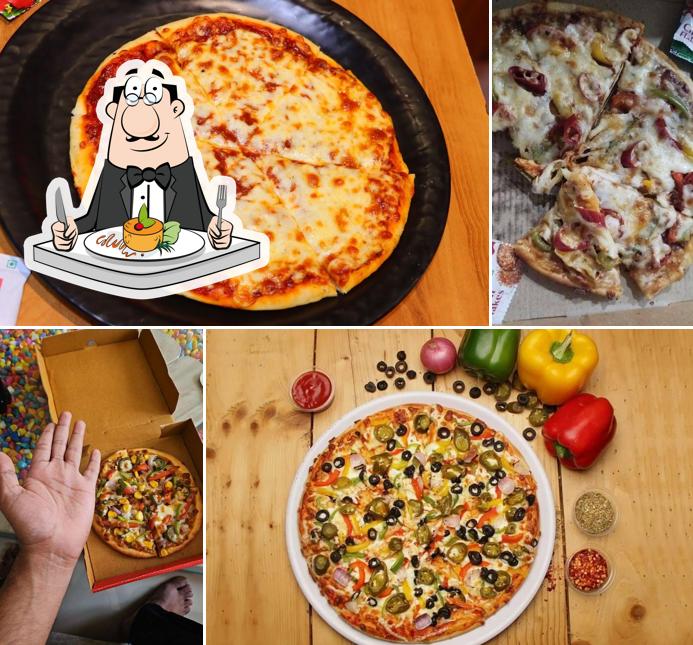 Food at LAZIZ PIZZA