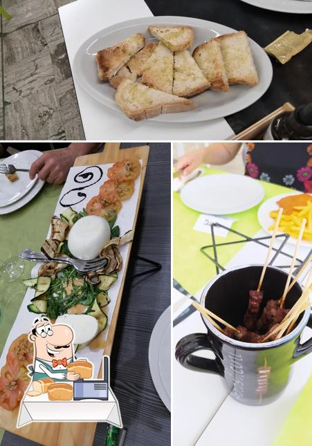 Pane all'aglio al PIZZERIA DISSAPORE TORTORETO LIDO