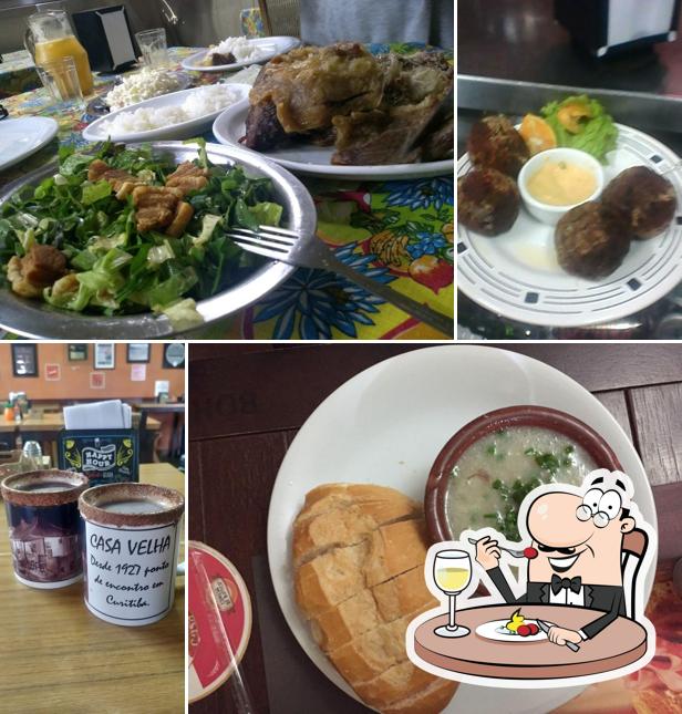 Platos en Casa Velha Bar