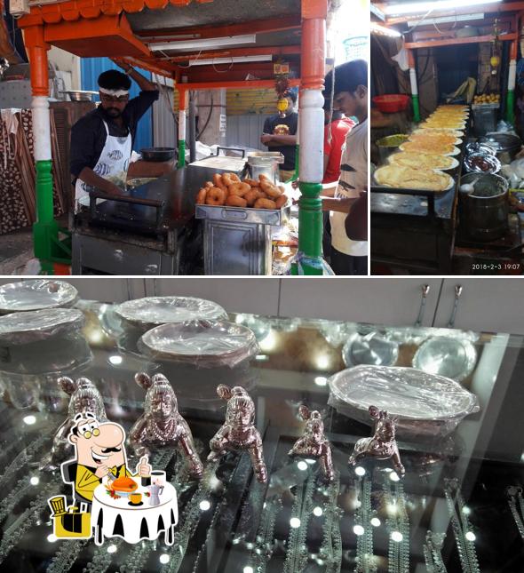 Food at Jai Bhavani Tiffin Center