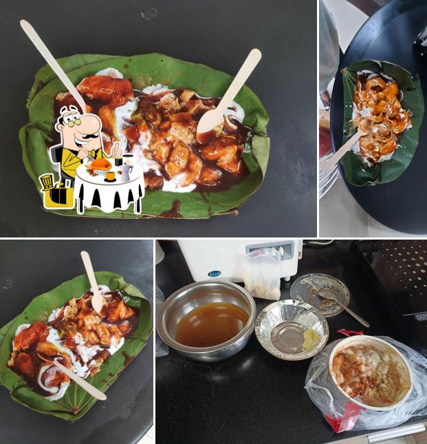 Food at Shudh Chaat Bhandar