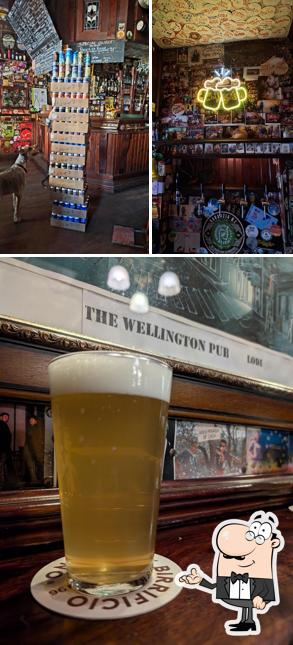 Siediti a un tavolo di Wellington Pub - Craft Beer