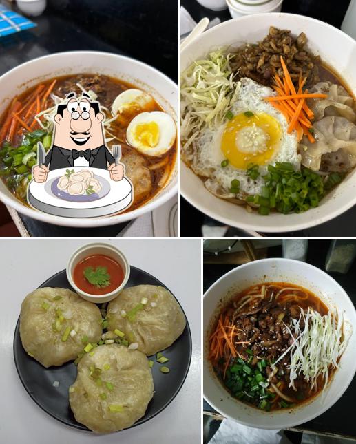Dumplings at Momo-ki