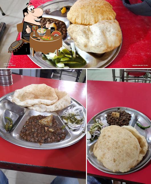 Chole bhature at HARI OM CORNER