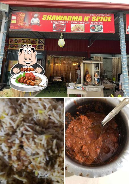 The image of food and interior at Shawarma N' Spice