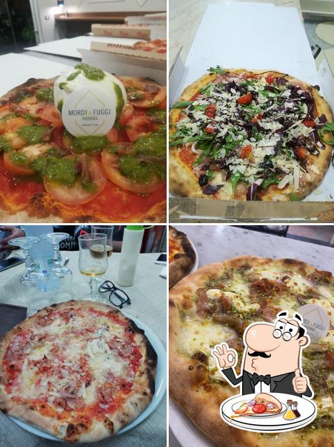 Scegli tra le molte varianti di pizza