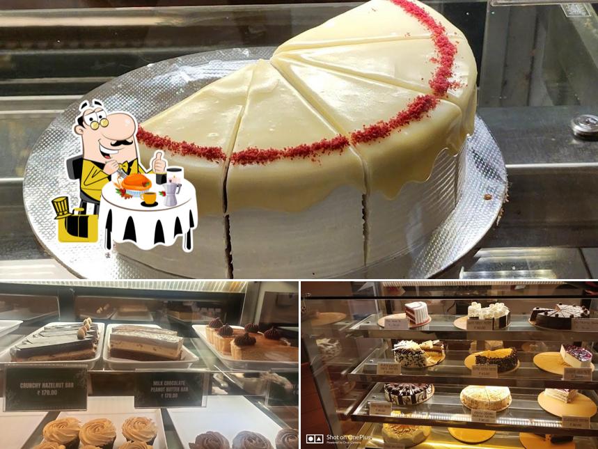 Meals at Pandhal Cake Shop Aluva