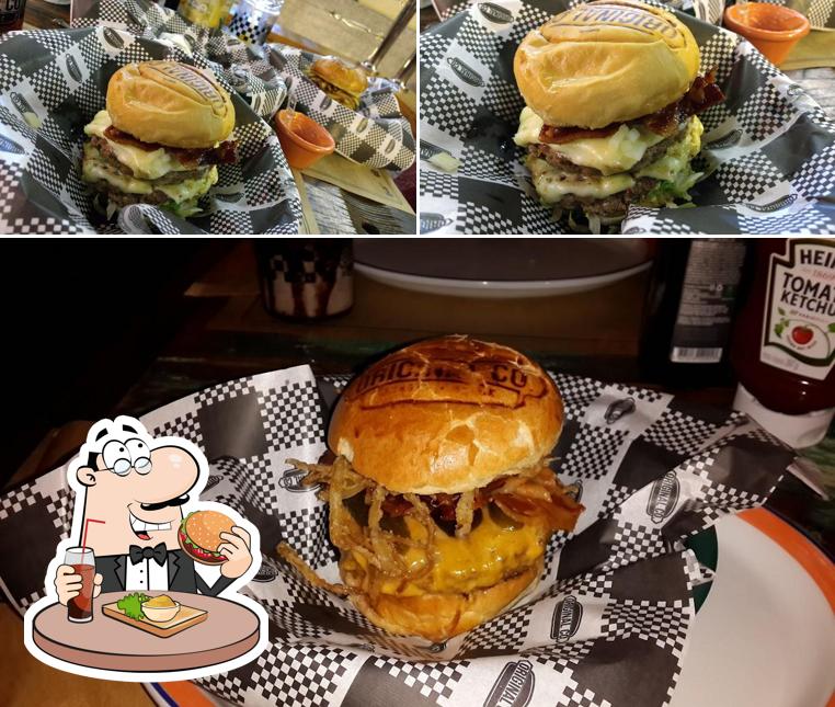 Original Co. Burger & Steak provê uma infinidade de opções para os amantes dos hambúrgueres