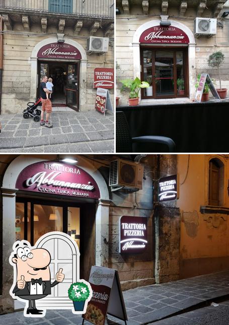 Guarda gli esterni di Abbunnanzia a Noto