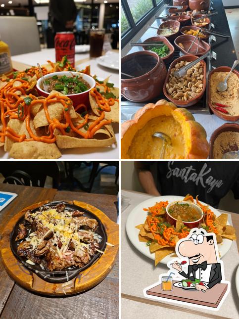 Comida em Master Burger Hamburgueria e Restaurante