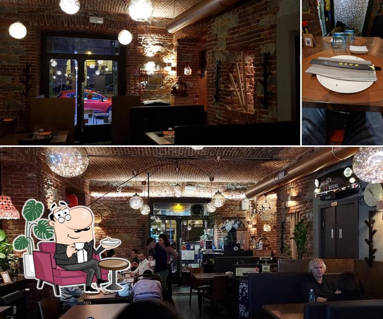 Gli interni di Yaki Sushi