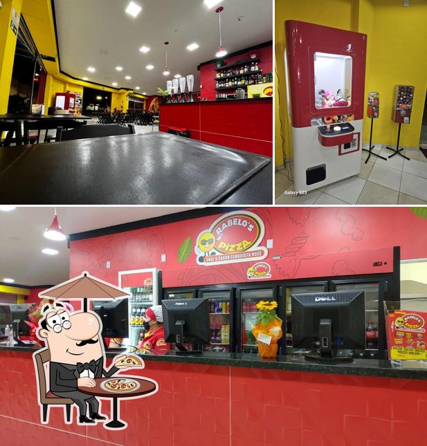 O exterior do Rabelos Pizza Mogi