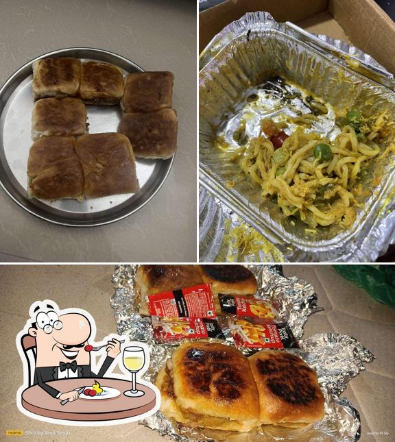 Food at Karnavati Snacks