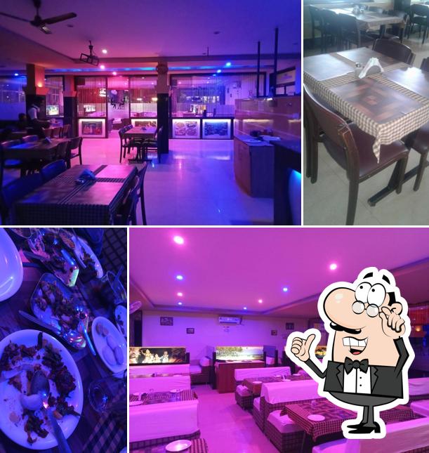 Check out how 4 Seasons looks inside