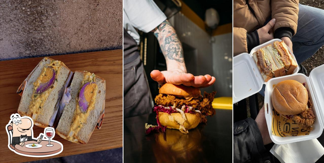 Panino con maiale stirato al QUASI QUASI Sandwich Creations