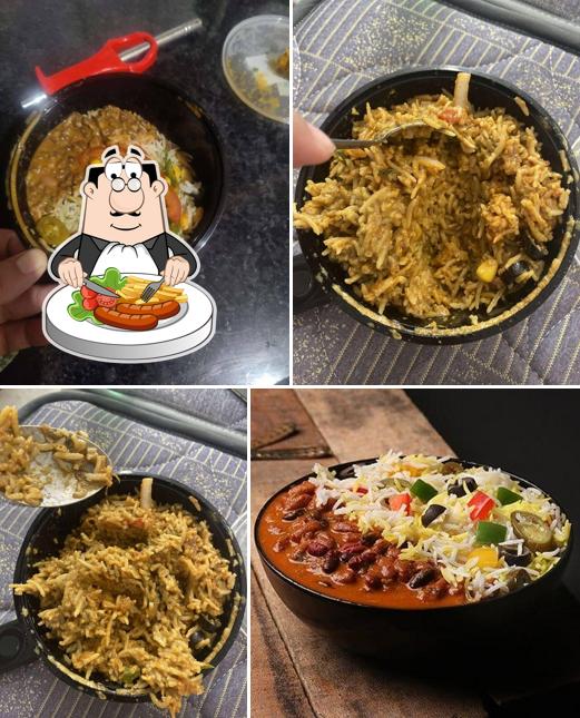 Food at The Good Bowl