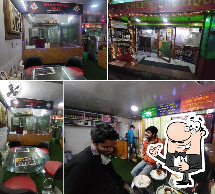 Look at the pic of Shawarma Hut