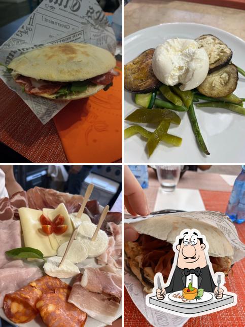 Cibo al Vecchia Pizzeria La Puccia