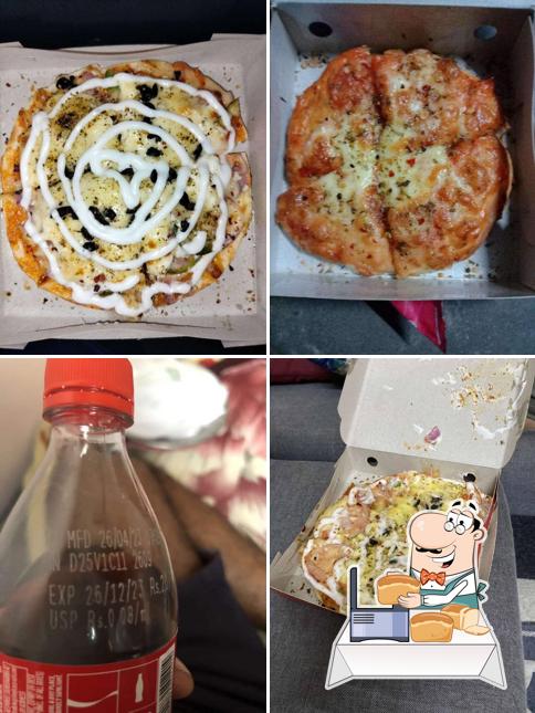 Garlic bread at Pizza Paradize