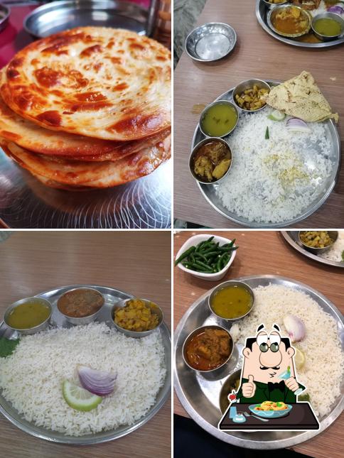 Food at Police Bazar Hotel (Muslim Hotel)
