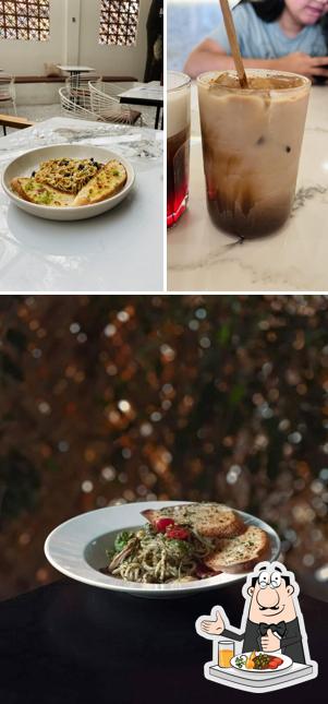 Food at Classmate Cafe