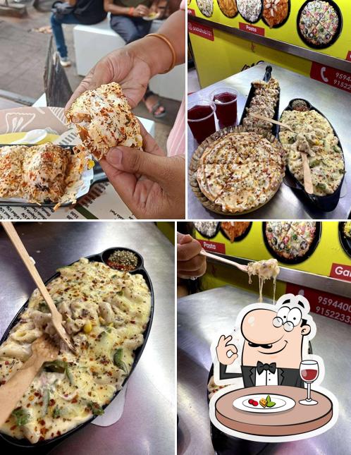 Food at Pasta Hub