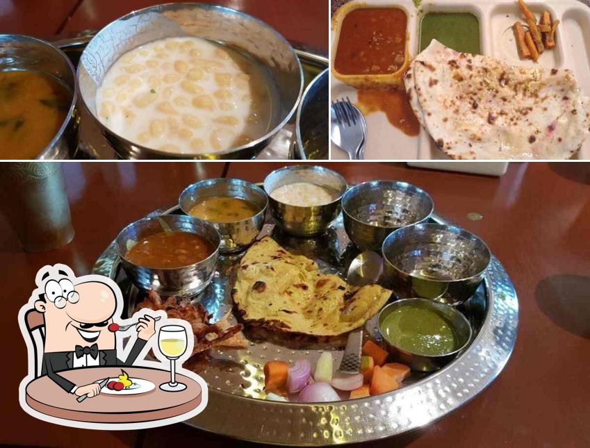Meals at Mittran Di Hatti