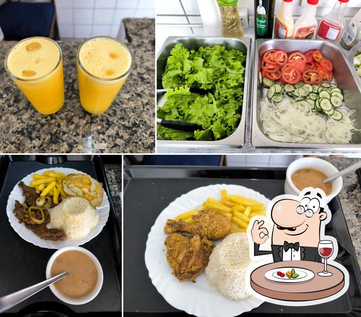 Comida em Zaratin restaurante