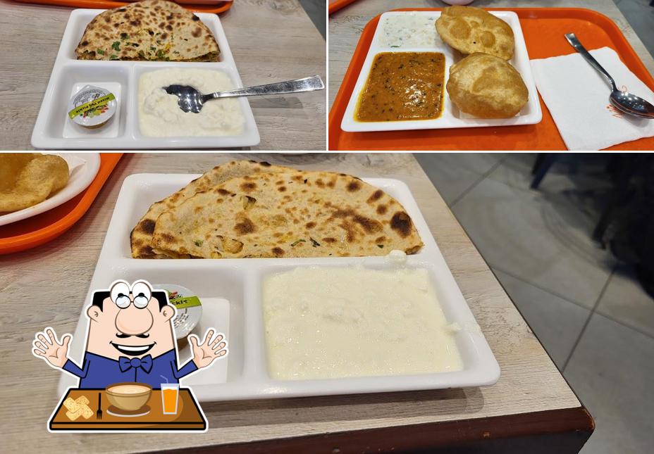 Meals at Nijbhog Restaurant