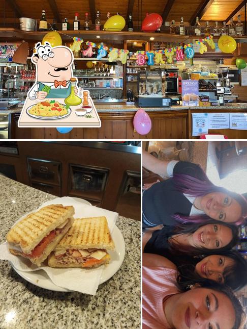 Tra le diverse cose da Il piccolo rifugio di De Blasio Maria si possono trovare la cibo e bevanda