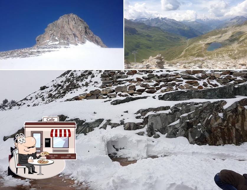 Guarda gli esterni di Aussichtsrestaurant Schneehüenerstock