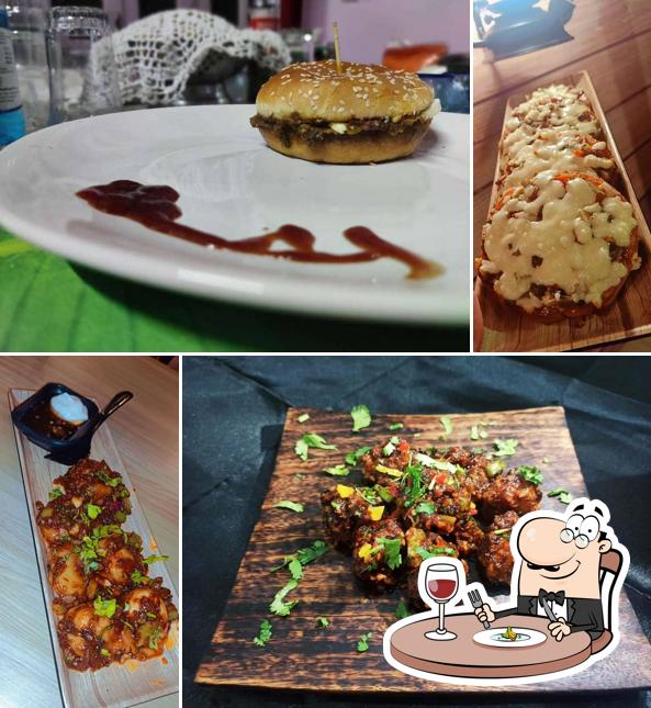 Food at The Khandooz Cafe