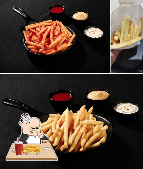 French fries at GOPIZZA - Bhartiya Mall Of Bengaluru