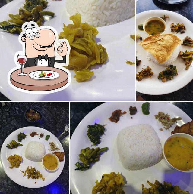 Food at Dorikona । ডঁৰিকনা