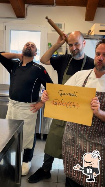 Siediti a un tavolo di Pappa Pastificio e Cucina