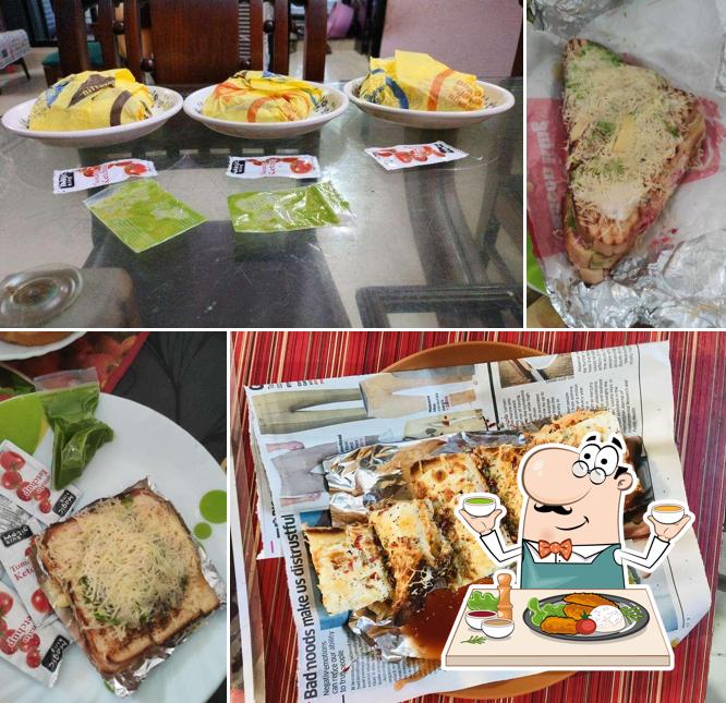 Meals at S.S. point ( Sonu Sandwich)