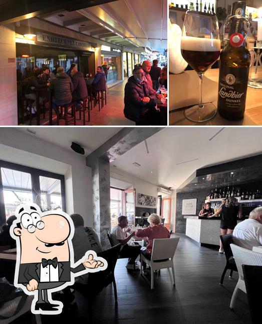 La interni e vino del ristorante