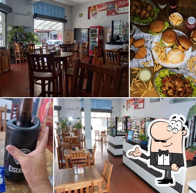 O interior do Bar Do Lino