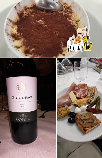 Questa è la foto che presenta la cibo e bevanda di Tacitus