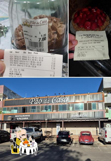 Entre diversos coisas, comida e exterior podem ser encontrados a Pão da Casa