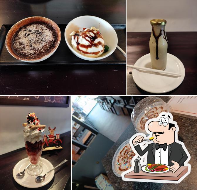 Food at Tiramisu cafe