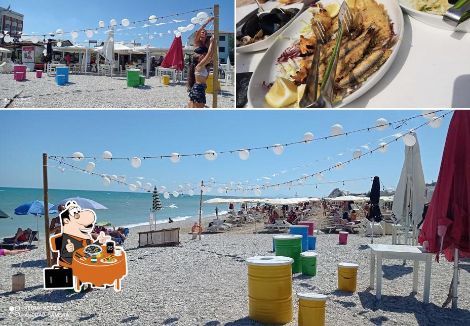 Cozze al Extra Boccio Beach