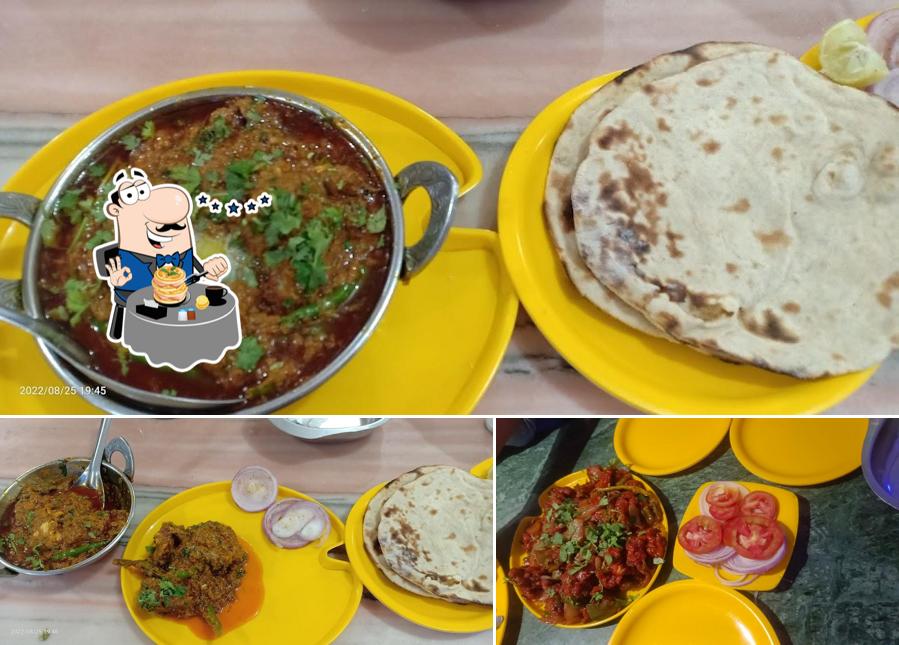 Food at Hotel Madni Darbar