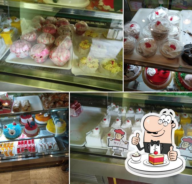 Order one of the desserts