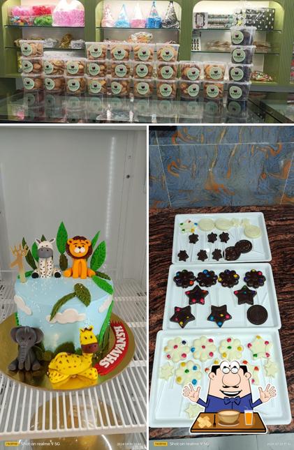 Food at Baking Cart