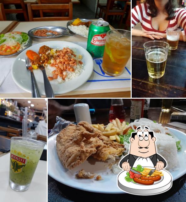 Comida em Lanchonete Charlie Chaplin