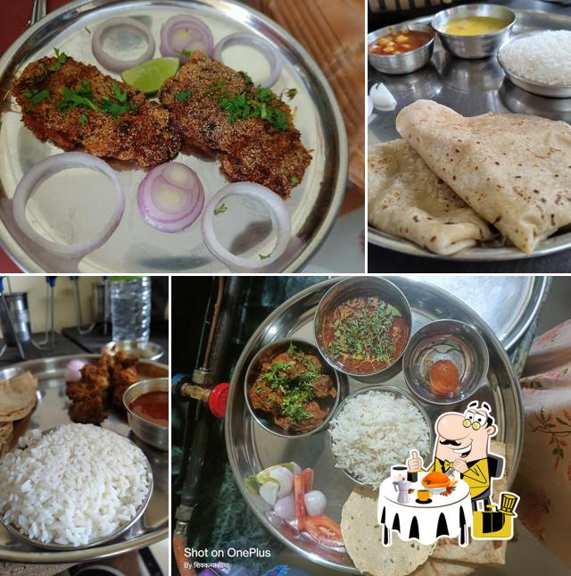 Food at 360 MARATHI THALI CENTER