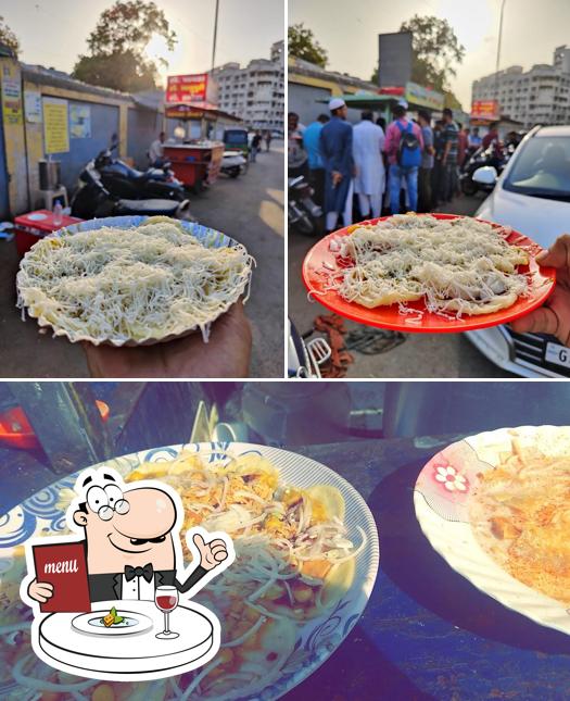 Food at Khalid Bhai Evening Aalupuri