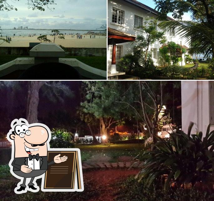 Check out how Lighthouse Lounge looks outside